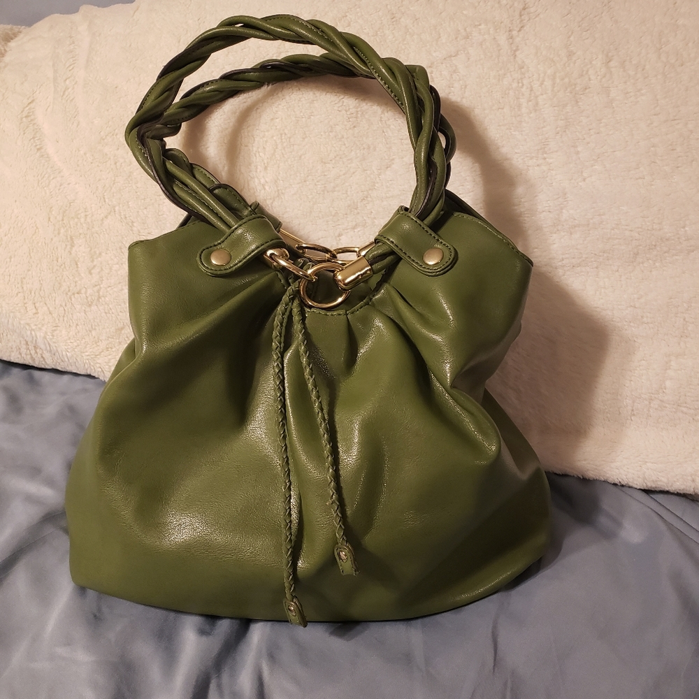 Relic handbag